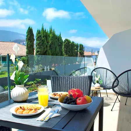 Apartament Modern Oasis - Pool, Gym & Tennis